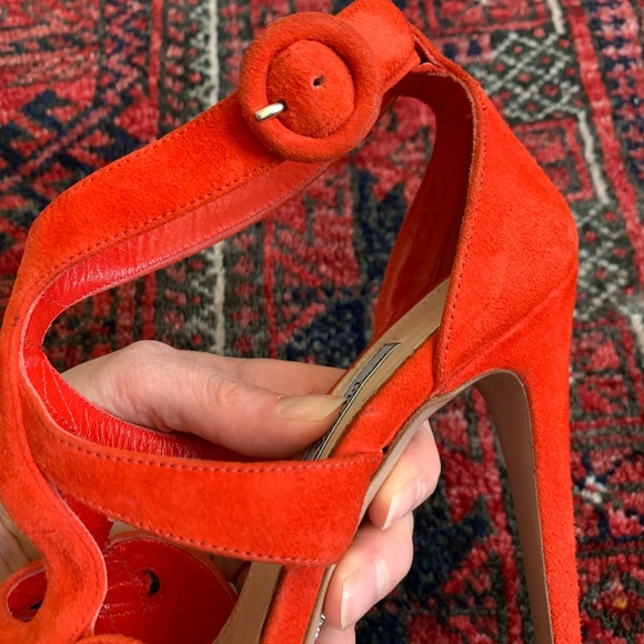 Gorgeous Prada heels - Picture 11 of 16
